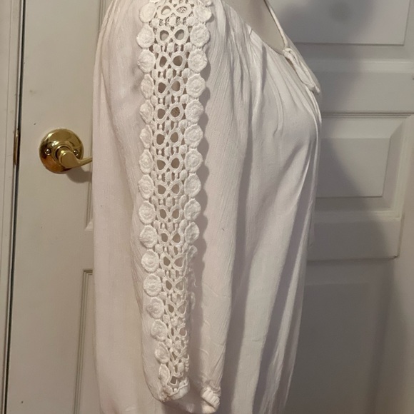 Cream Relaxed Tie Front 3/4 Sleeve Blouse - Picture 3 of 6